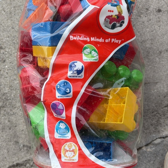 Mega Blocks - Picture 3 of 3